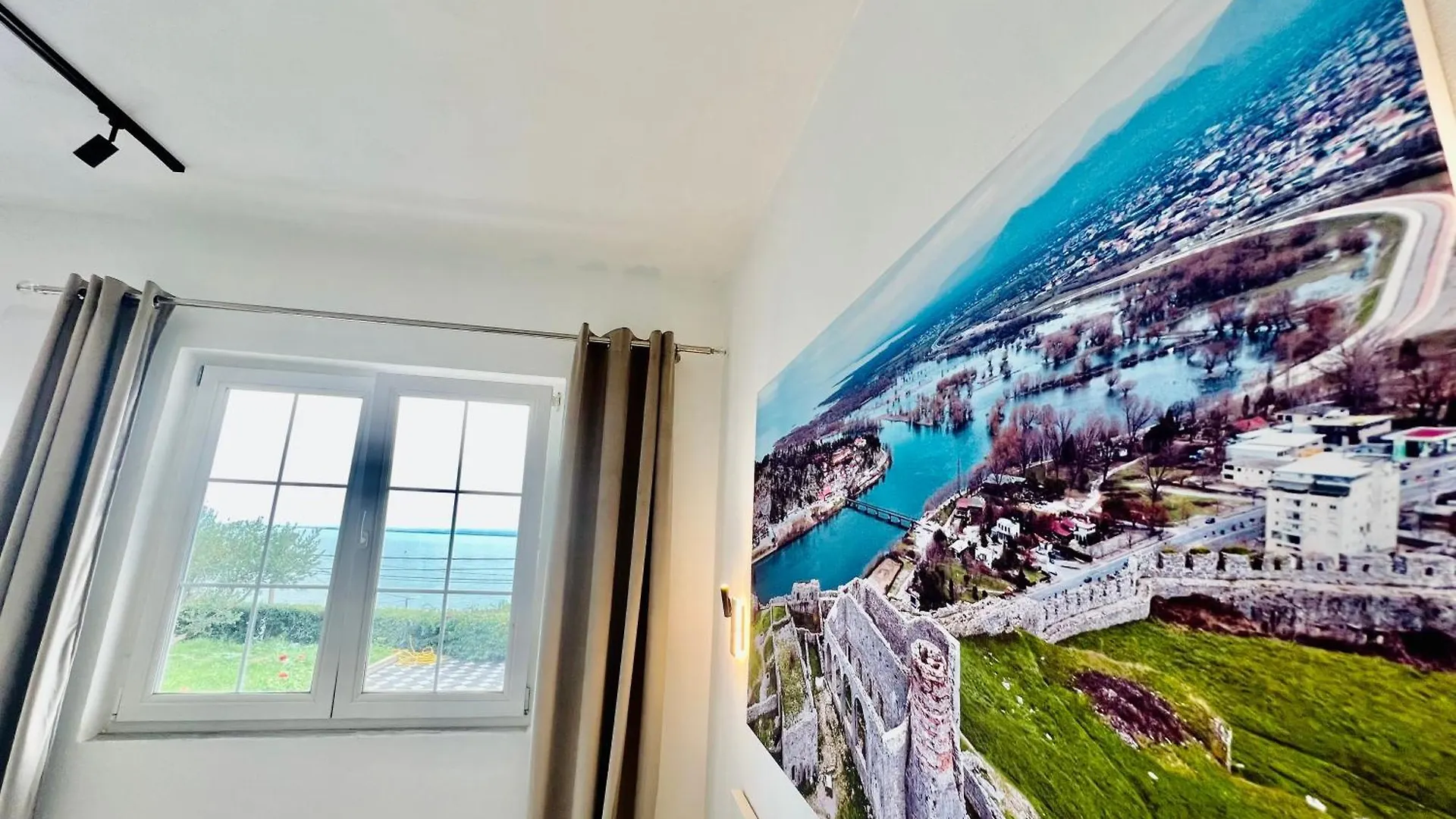 Iart Residence Shiroka
