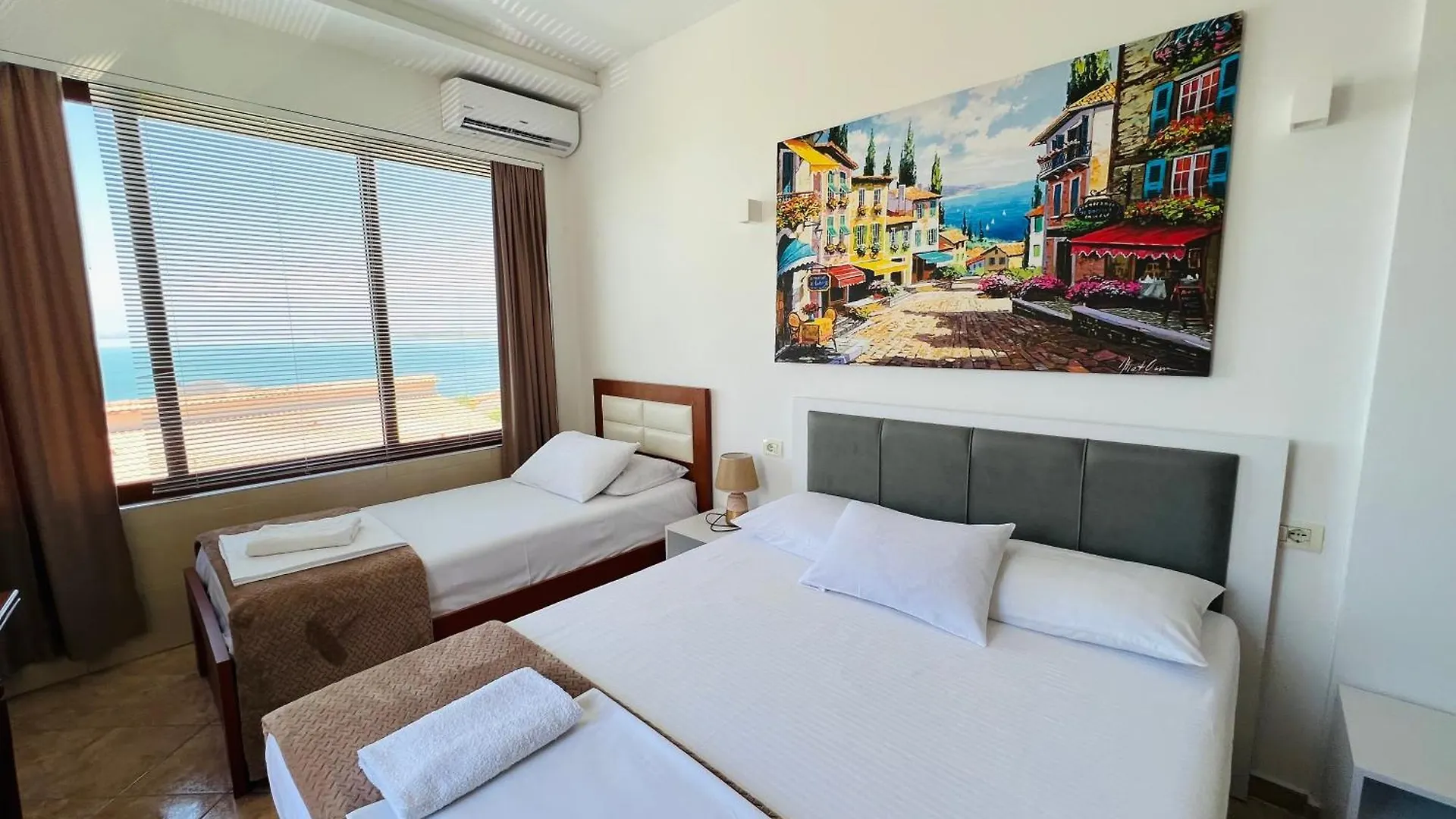 Iart Residence Shiroka 0*,  Albania