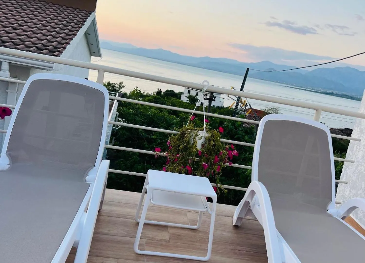 Iart Residence Široka Maison d'hôtes