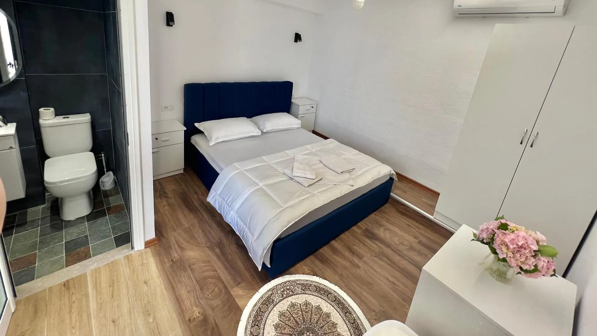 Iart Residence Široka 0*,