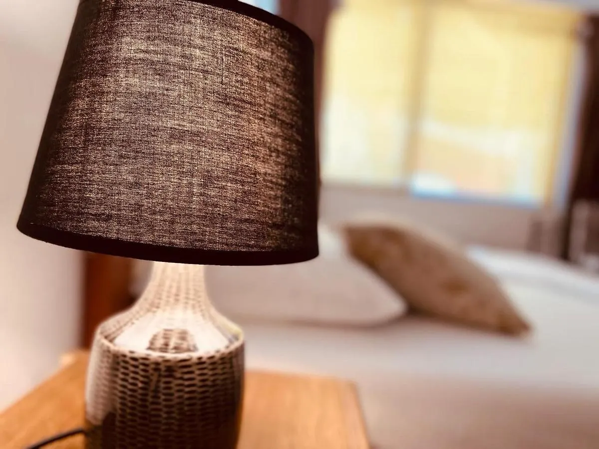 Guest house Iart Residence Shiroka